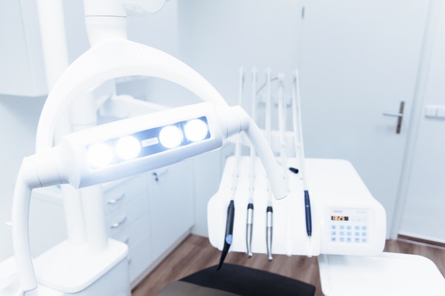 Drømmer du om din egen tandlægeklinik?